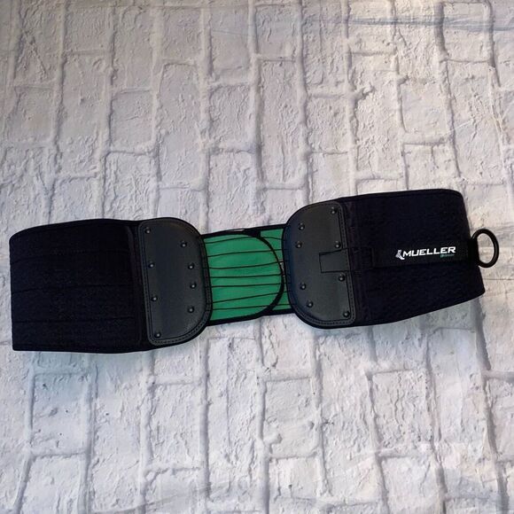 Mueller green adjustable around the waist back support green and black - Picture 1 of 6
